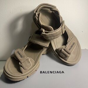 Balenciaga   Tourist Sandals